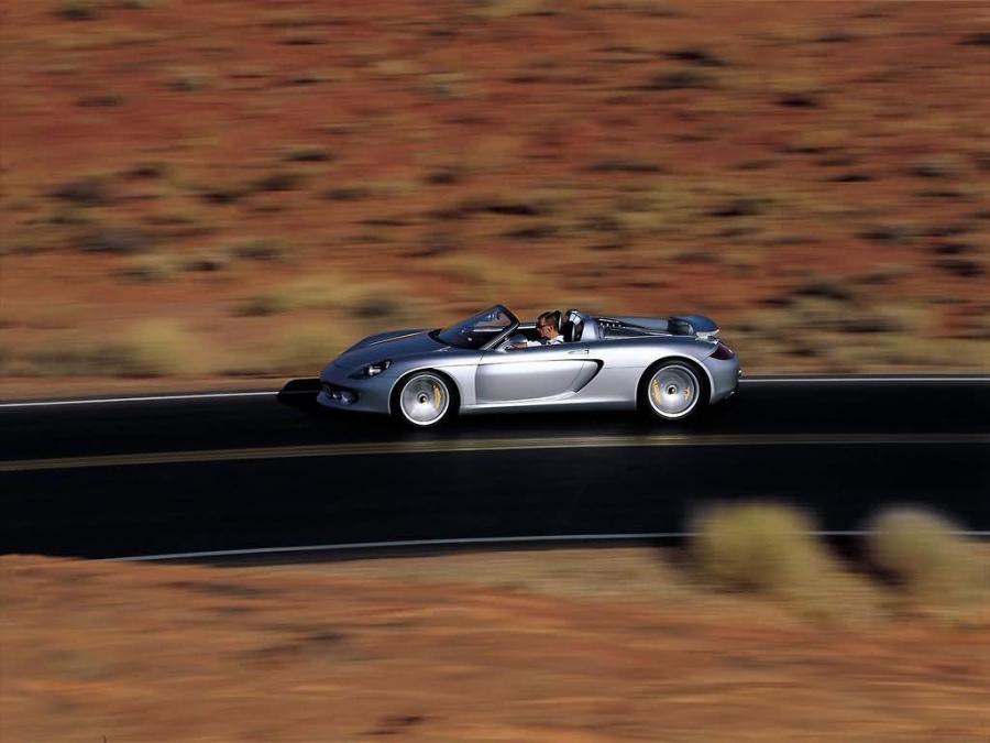  Porsche Carrera GT 2000 года  (фото 15 из 23)